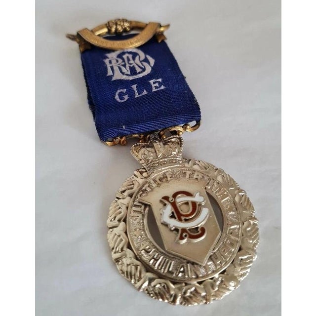 Gold Elkington Sterling Silver-Gilt Masonic Presentation Medallion, 1903 For Sale - Image 8 of 10