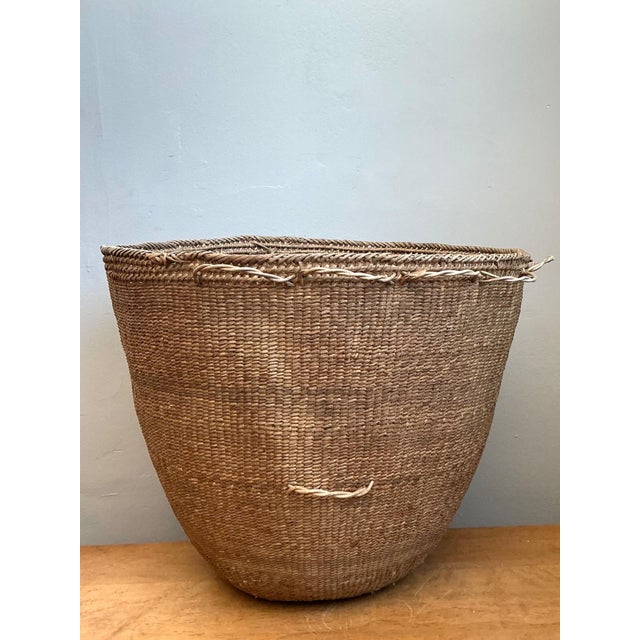 Contemporary Vintage Handmade Woven Basket For Sale - Image 3 of 16
