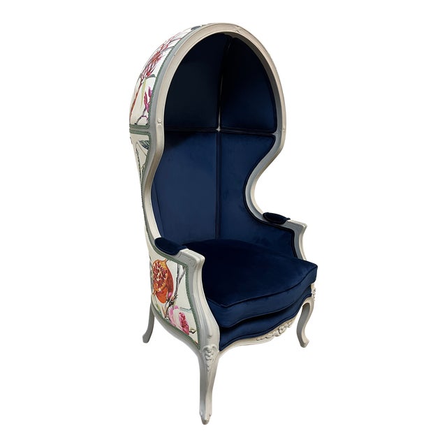 Mid 20th Century French Louis XV Style Hooded Porters Chair - Balloon Chair For Sale