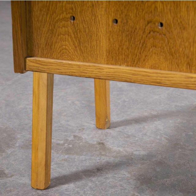 Small Cabinet by Frantisek Jirak for Tatra Pravenec, 1950s For Sale - Image 4 of 10