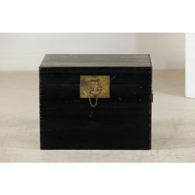 Vintage Chinese Black Lacquered Trunk with Brass Hardware and Side Handles For Sale - Image 16 of 18