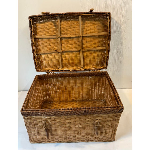 Wood Vintage Wicker Basket or Sewing Box With Lid For Sale - Image 7 of 9