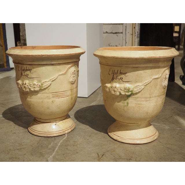 Pair of Small, Cream Colored Terra Cotta Pots From Anduze, France For Sale - Image 15 of 18