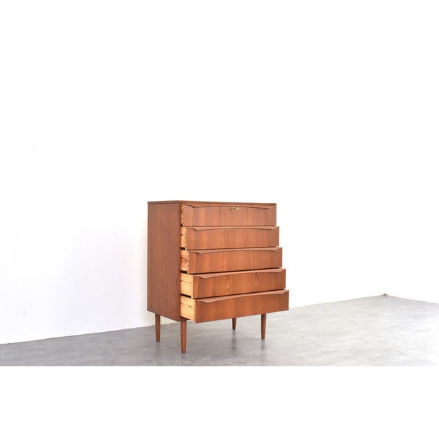 Mid-Century Modern Danish Teak Chest of Drawers, 1960s For Sale - Image 9 of 16