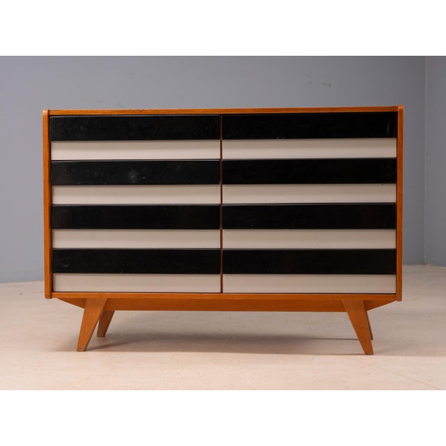 Mid-Century Modern Mid-Century Model U453 Sideboard by Jiří Jiroutek for Interier Praha, Czechoslovakia, 1960s For Sale - Image 3 of 8