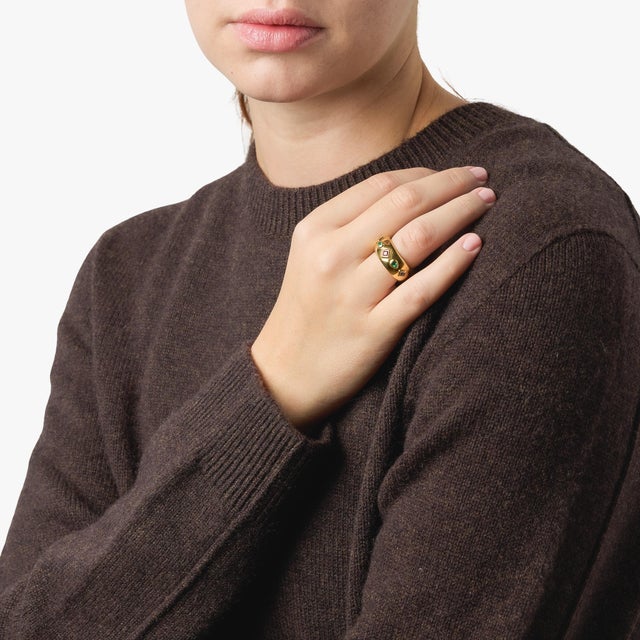 1990s Cartier Vintage Gemstone 18k Yellow Gold Ring, Size 6 For Sale - Image 5 of 7