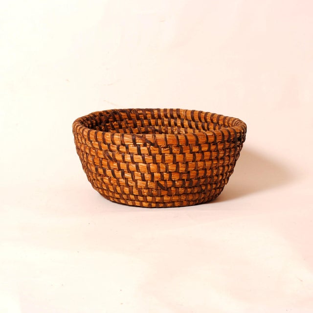 Primitive Straw Basket, Early 20th Century For Sale - Image 5 of 10