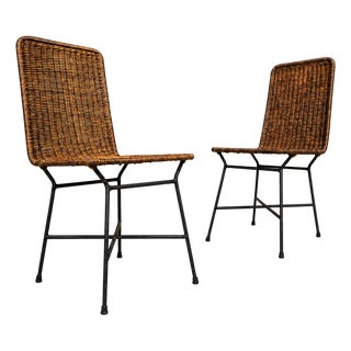 Brazilian Modern Pair of Chairs in Iron & Wicker by Carlo Hauner, Brazil, 1950s For Sale