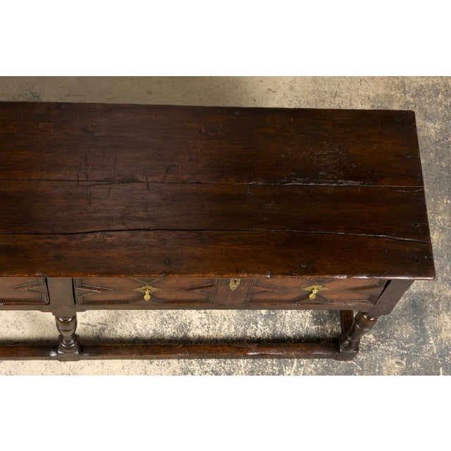 Late 18th Century English Oak Dresser Base or Server For Sale In New York - Image 6 of 18