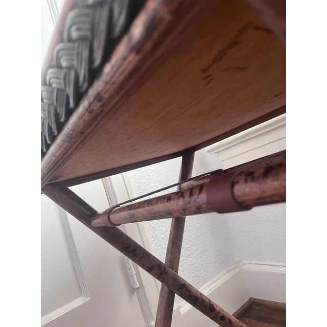 Late 20th Century British Colonial Tortoise Bamboo Wicker Butler’s Tray Table (Ralph Lauren Style) For Sale In Dallas - Image 6 of 11