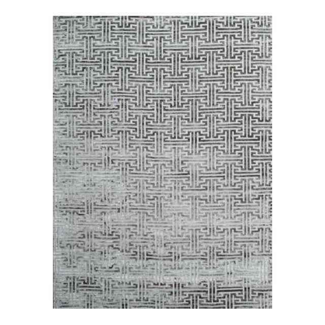 Handloom Modern Design Rug. 8'10" X 12'2" For Sale