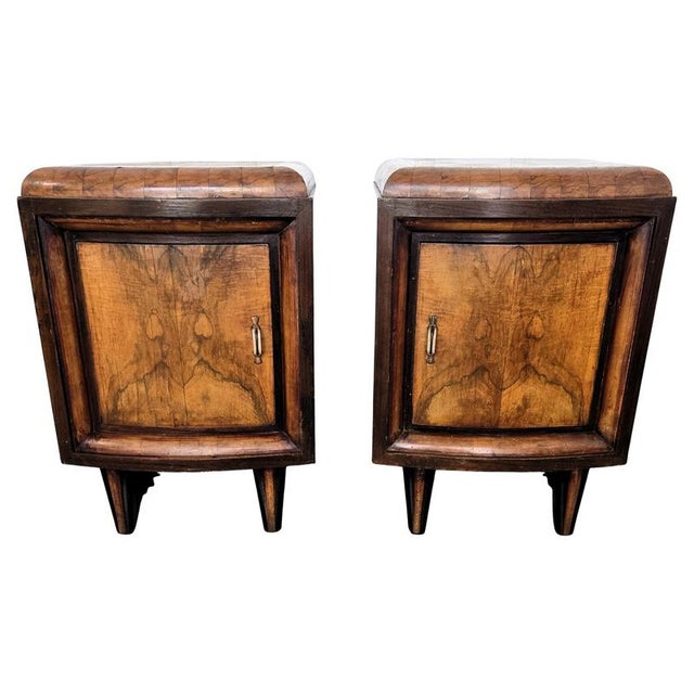 Italian Art Deco Style Bedside Tables in Burl Walnut, 1940s, Set of 2 For Sale - Image 12 of 12