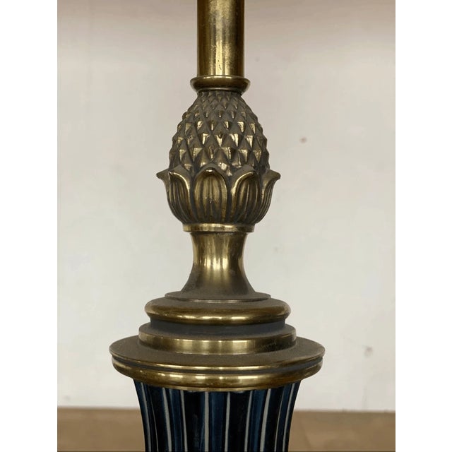 24” tall (without the harp) Good condition Elevate your interior with this striking vintage table lamp, a true testament...