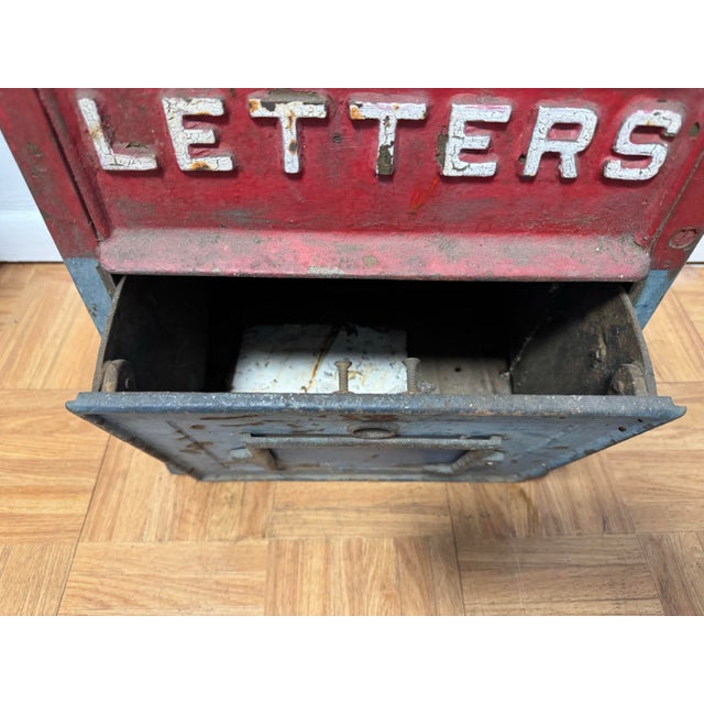 Metal Antique u.s. Mail Cast Iron Street Collection Box — Carlisle Foundry Co., Carlisle Pa, C. Late 19th Century For Sale - Image 7 of 12