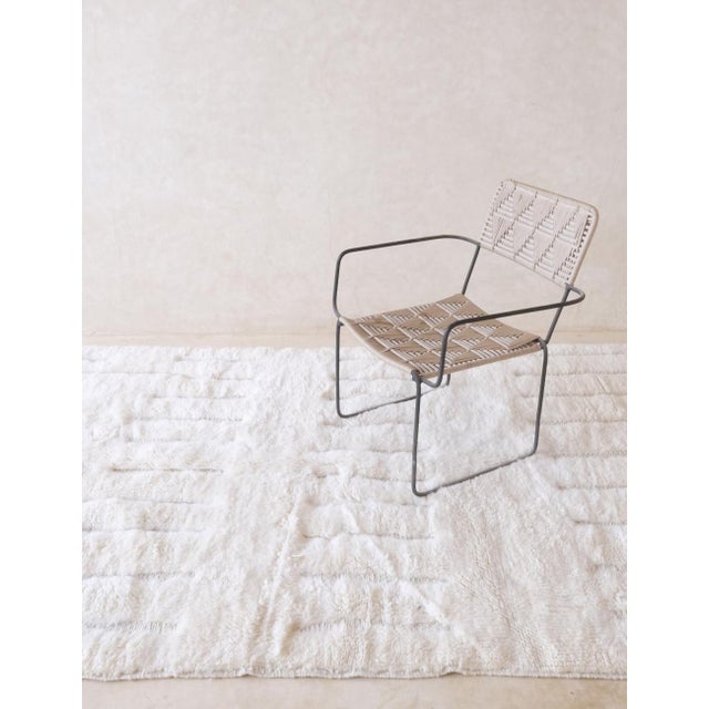White White Moroccan Beni Mrirt Wool Rug - 8.6 X 4.9 Ft For Sale - Image 8 of 10