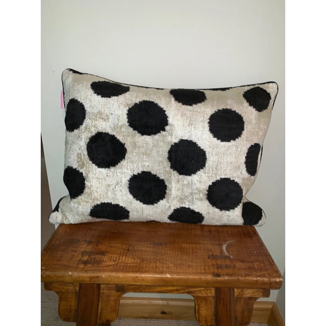 Contemporary Black Poka Dot Pillow Case For Sale - Image 4 of 4