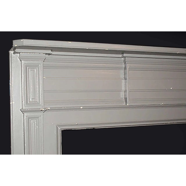 Traditional Antique Federal Style Mantel For Sale - Image 3 of 8