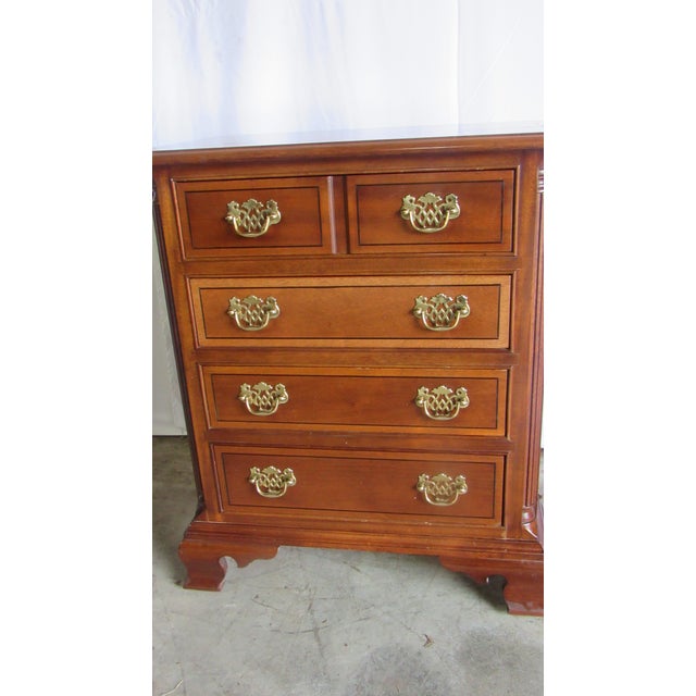 Stickley 1980s Stickley Cherry Nightstand Bachelors Chest Designer For Sale - Image 4 of 11