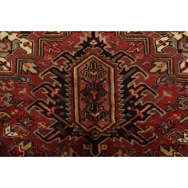 Heriz Rug 9’11” X 12’9” Red Wool Vintage Traditional Hand-Knotted Carpet For Sale - Image 9 of 15