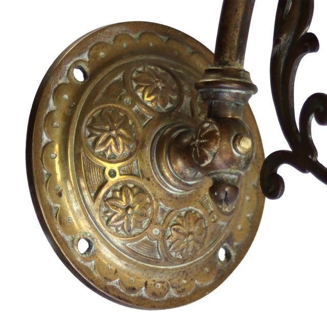German Neoclassical Coverted Gas Wall Lamp in Opaline Glass, 1910s For Sale - Image 6 of 8