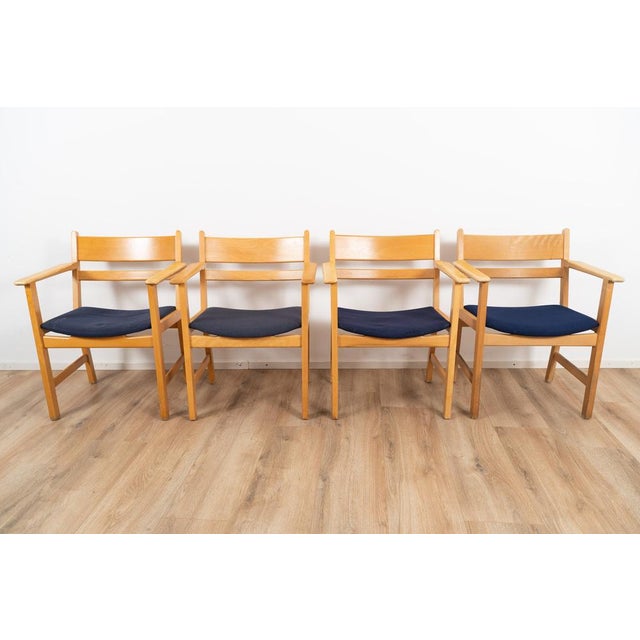 Mid-Century Modern Armchairs by Hans J. Wegner for GETAMA, 1960s, Set of 4 For Sale - Image 3 of 18