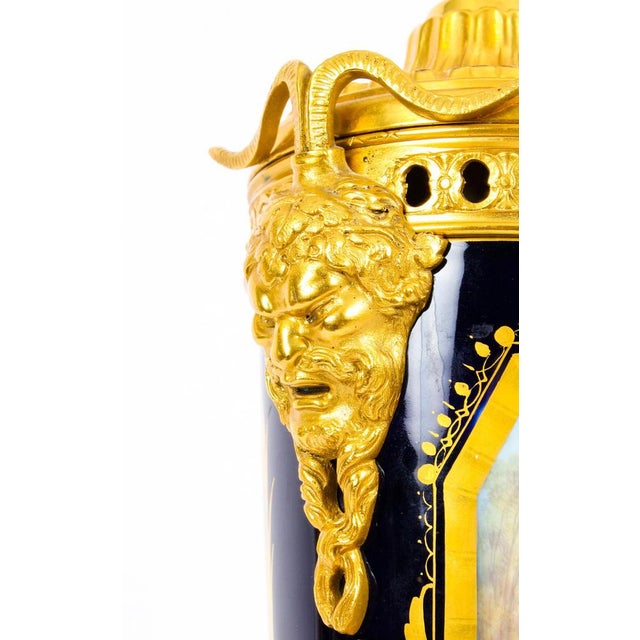 Ceramic Royal Blue Sèvres Porcelain & Ormolu Table Lamp, 19th Century For Sale - Image 7 of 14