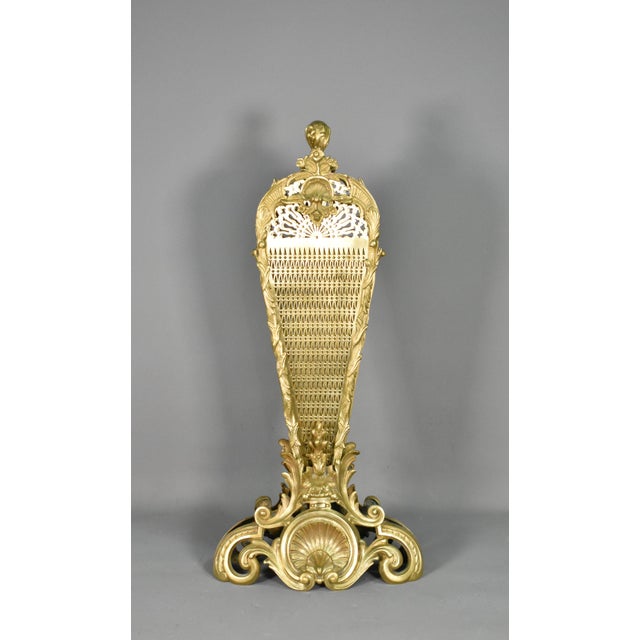 French Louis XV-Transition Style Peacock Fan Shaped Fire Screen, 1890s For Sale - Image 11 of 16