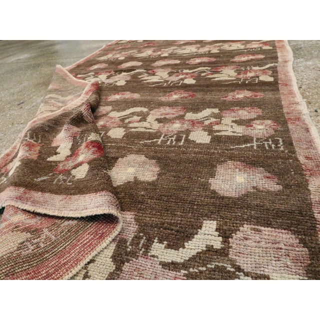 Galerie Shabab Collection Mid-20th Century Turkish Anatolian Rug For Sale - Image 10 of 10