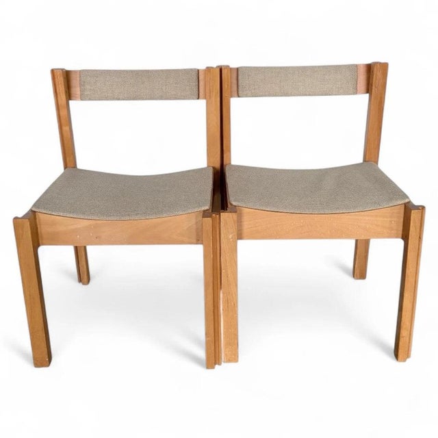 Discover these mid century stacking chairs designed for versatile dining and seating solutions. Crafted from solid beech...