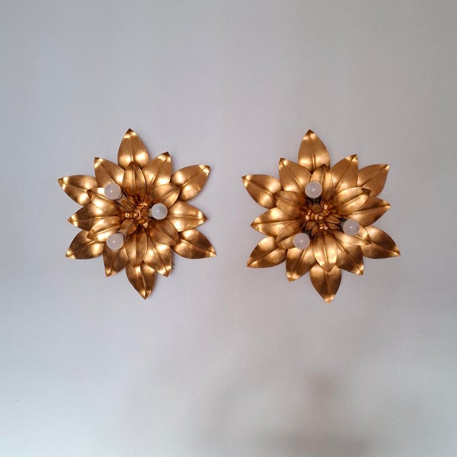 1970s Mid-Century Wall Lamps with Florentine Design, 1970s, Set of 2 For Sale - Image 5 of 16