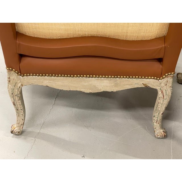 French 19th Century Pair of Louis XV Bergere Chairs Upholstered in Beige Leather For Sale - Image 3 of 18