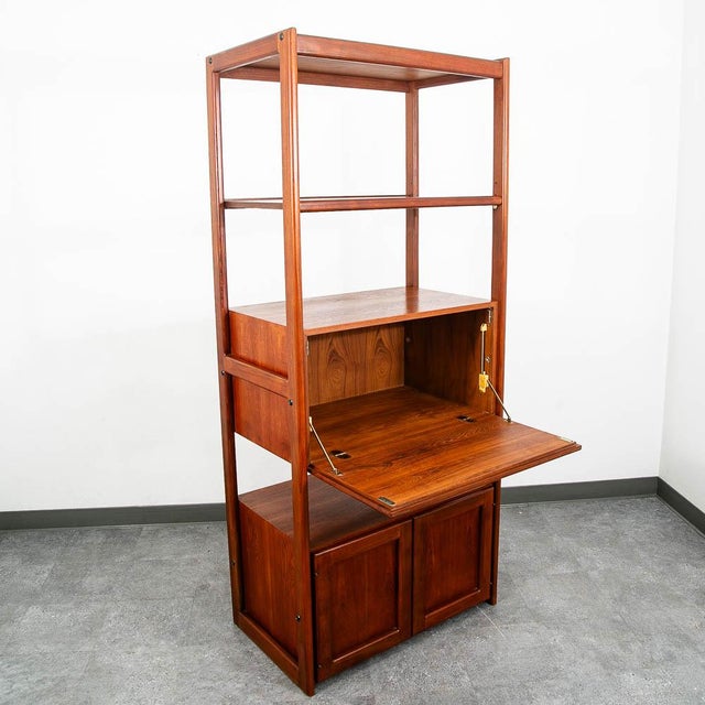 Mid Century Modern Room Divider Teak Freestanding Shelving Unit Cabinet MCM For Sale In Sacramento - Image 6 of 11