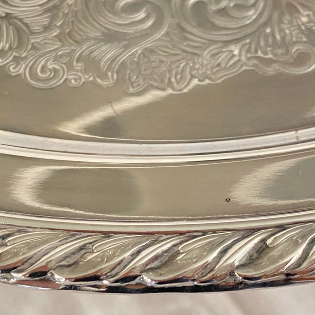 Jerry Lewis Round Pedestal Silver Plated Oneida Harrah’s New Year’s Eve Platter 1972 For Sale - Image 10 of 11