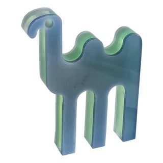1970s Silvio Russo for Guzzini Lucite Acrylic Camel Sculpture For Sale