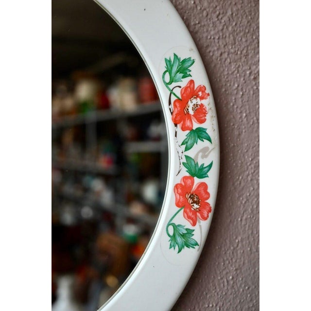 Boho Chic Space Age Withe Flower Mirror from Syla, France, 1970s For Sale - Image 3 of 6