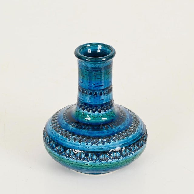 1960s Rimini Blue Vase in Ceramic by Aldo Londi for Bitossi, Italy, 1960s For Sale - Image 5 of 10