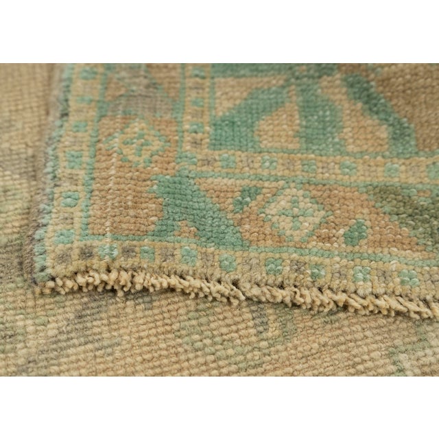 Turkish Mini Rug Oriental Hand Knotted Vintage Rug 1'9" x 3'3" #21093 For Sale In Houston - Image 6 of 8