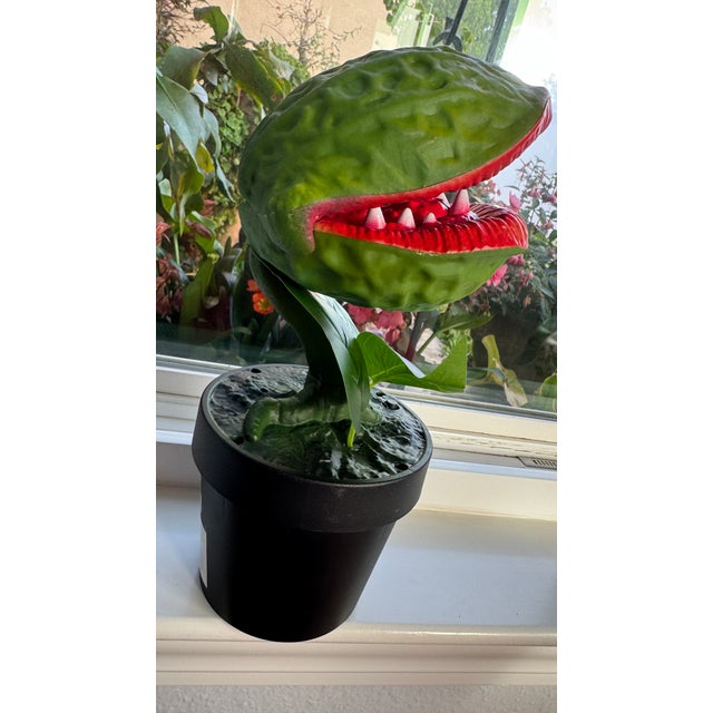 2010s Classic Movie Memorabilia Animated Audrey Plant For Sale - Image 5 of 15