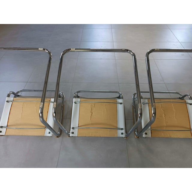 Vintage Italian White Leather and Chrome Cantilever Chairs, Italy, 1980s, Set of 4 For Sale - Image 16 of 18