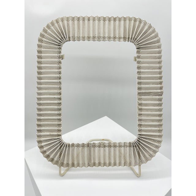 Vintage White Pleated Metal Photo Frame by Mathieu Matégot for Atelier Matégot, France, 1950 For Sale - Image 10 of 12