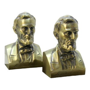 1960s Traditional Americana Solid Brass Abraham Lincoln Bust Bookends on Walnut Bases – A Pair