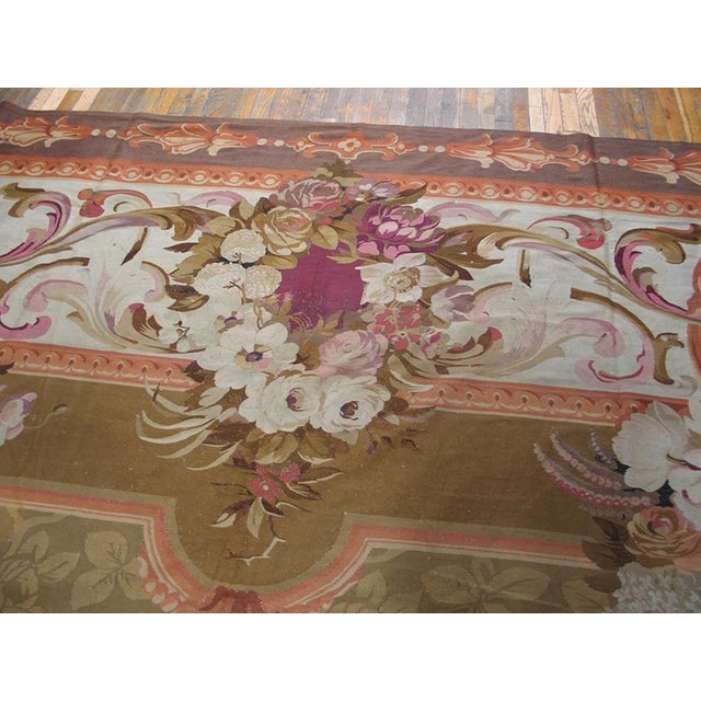 1870s Green White Medallion Antique French Aubusson Rug 15'6" X 22' Handmade Wool Carpet For Sale In New York - Image 6 of 6