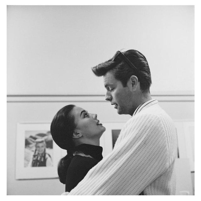 'Natalie Wood and Robert Wagner' Unframed Archival Pigment Print For Sale