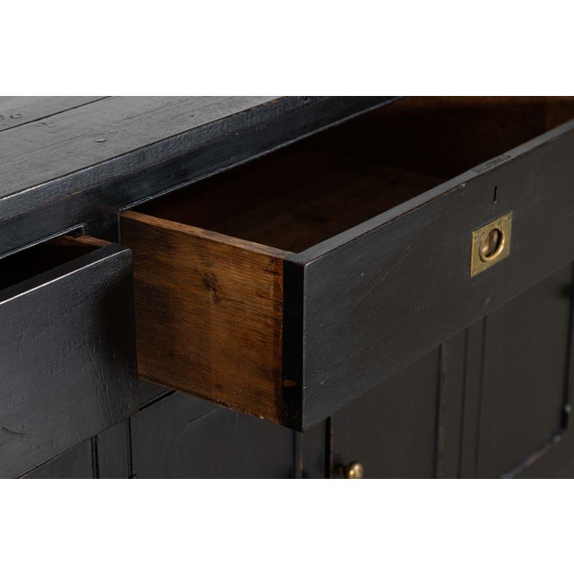 Large 19th-Century English Country Pine Dresser For Sale - Image 15 of 18