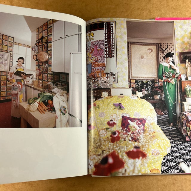 The World of Gloria Vanderbilt — Coffee-Table Biography / Art-Lifestyle Hardcover (2010, Abrams) For Sale - Image 12 of 12