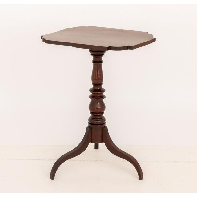 Sheraton Style Tilt-Top Mahogany Tea Table For Sale - Image 4 of 9