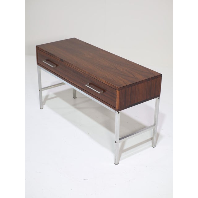 Mid-Century Modern 440 Chest of Drawers in Rosewood and Aluminium by Aksel Kjersgaard, 1960s For Sale - Image 3 of 15