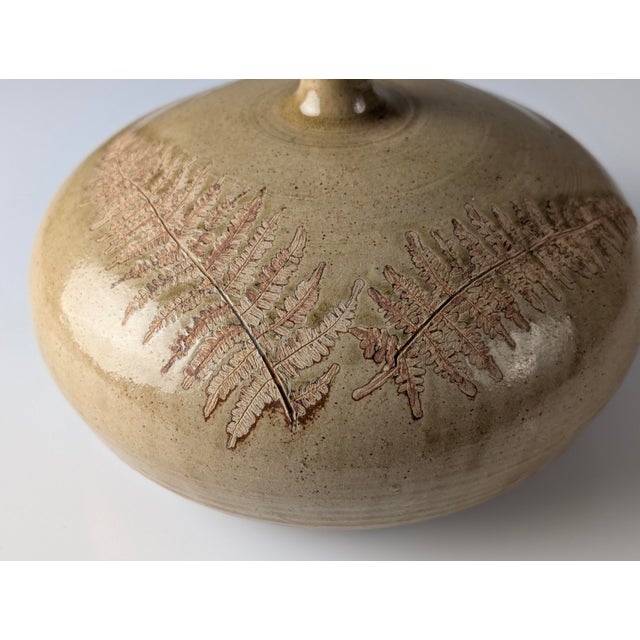 Ceramic Ceramic Table Lamp with Fern Leaf Herbier Motif in the style of Roger Capron, 1960s For Sale - Image 7 of 9