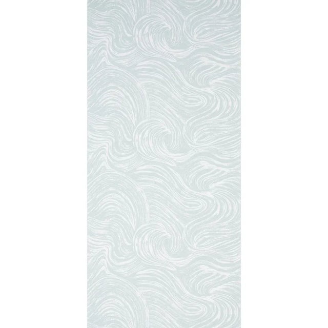 Shio's magnificent pattern evokes the curves of a wavy sea with sweeping, gestural brushstrokes that wash across this...