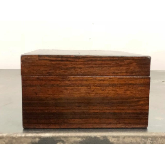 1900s Art Deco Rosewood Sewing Box With Brass Filigreed Inlay For Sale In Raleigh - Image 6 of 10